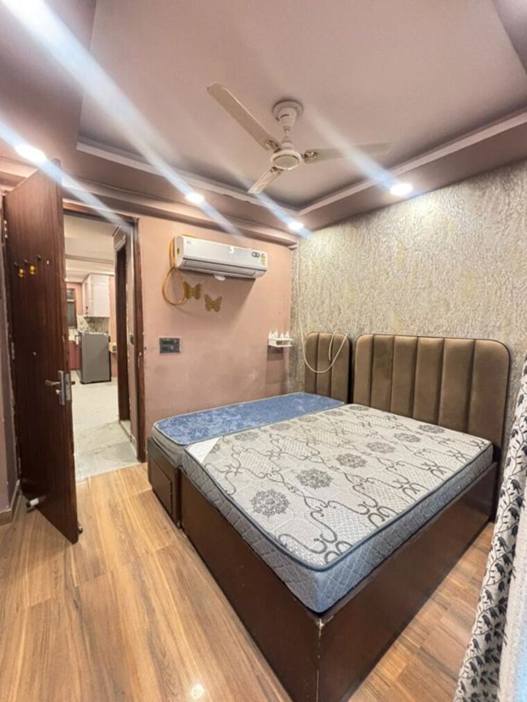 Bedroom, chattarpur 1 Bedroom 450 Sq.Ft. Apartment In Chattarpur Delhi 9986043