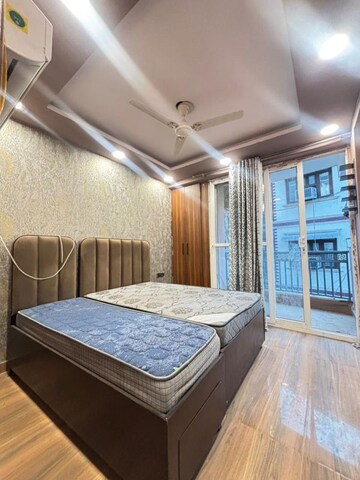 Bedroom in 1 BHK Apartment at Chattarpur – for Rent