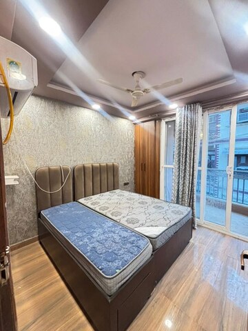 Master Bedroom in 1 BHK Apartment at Chattarpur – for Rent