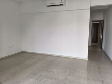 Room in 5 BHK Builder Floor at Godrej RKS, Chembur – for Sale