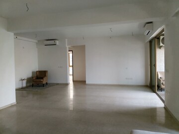 Room in 5 BHK Builder Floor at Godrej RKS, Chembur – for Sale