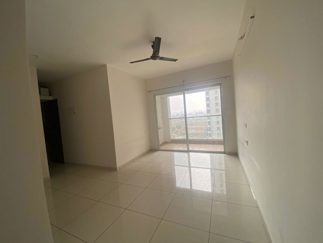 2 BHK + Pooja Room Apartment For Rent in VJ YashOne Infinitee