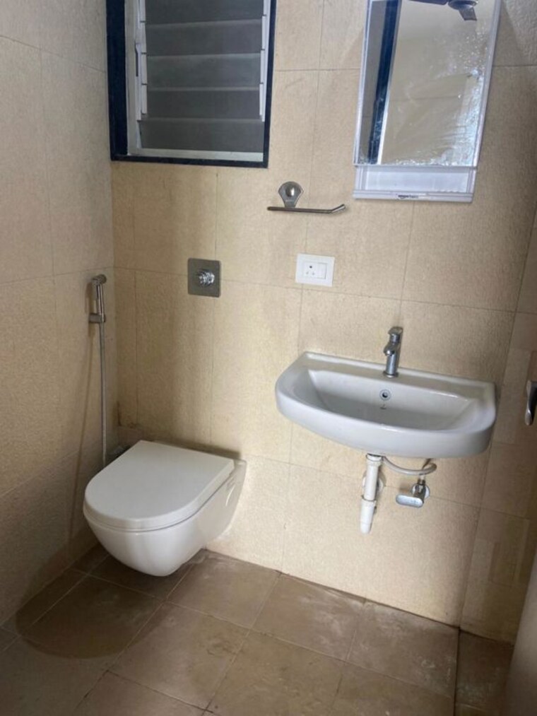 Bathroom, vj-yashone-infinitee 2 Bedroom 1100 Sq.Ft. Apartment In Tathawade Pune 9986042