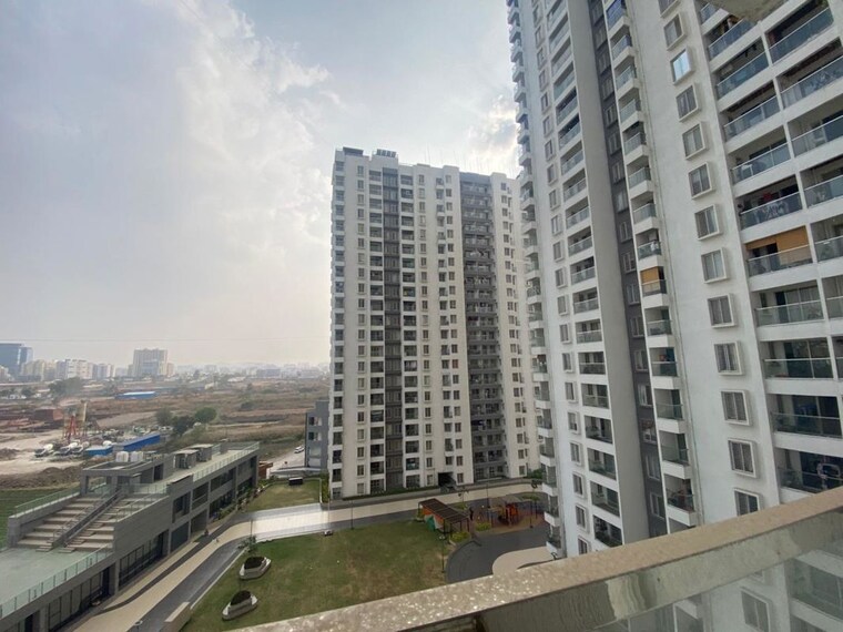 Exterior View, vj-yashone-infinitee 2 Bedroom 1100 Sq.Ft. Apartment In Tathawade Pune 9986042