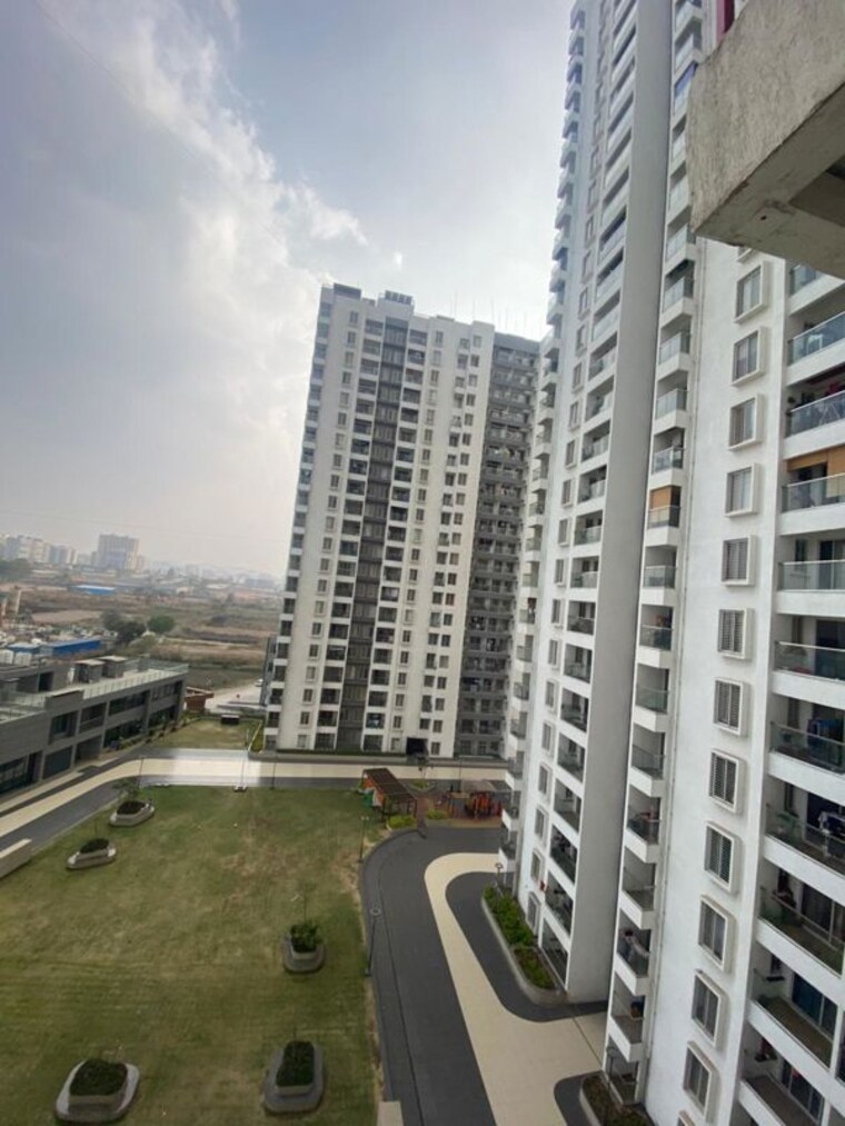 Exterior View, vj-yashone-infinitee 2 Bedroom 1100 Sq.Ft. Apartment In Tathawade Pune 9986042
