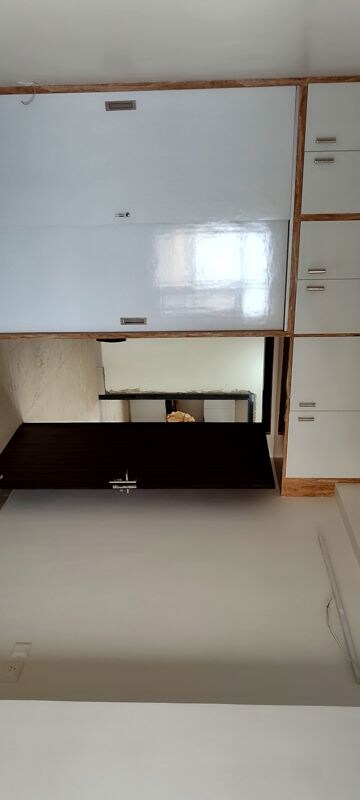 Furnished Amenities in 3.5 BHK Apartment at Vardhman Imperial Height, Gandhi Path – for Rent