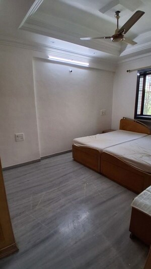 Bedroom in 3 BHK Apartment at Raheja Township, Malad East – for Rent