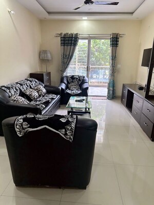 Hall in 2 BHK Apartment at Alcon Silverleaf, Mundhwa – for Rent