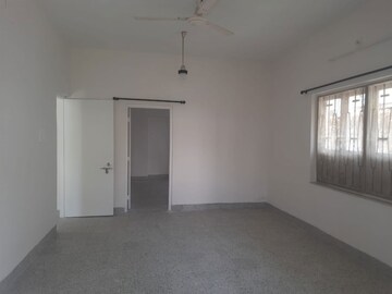 Room in 2.5 BHK Villa at Abhimanshree Society, Pashan – for Rent