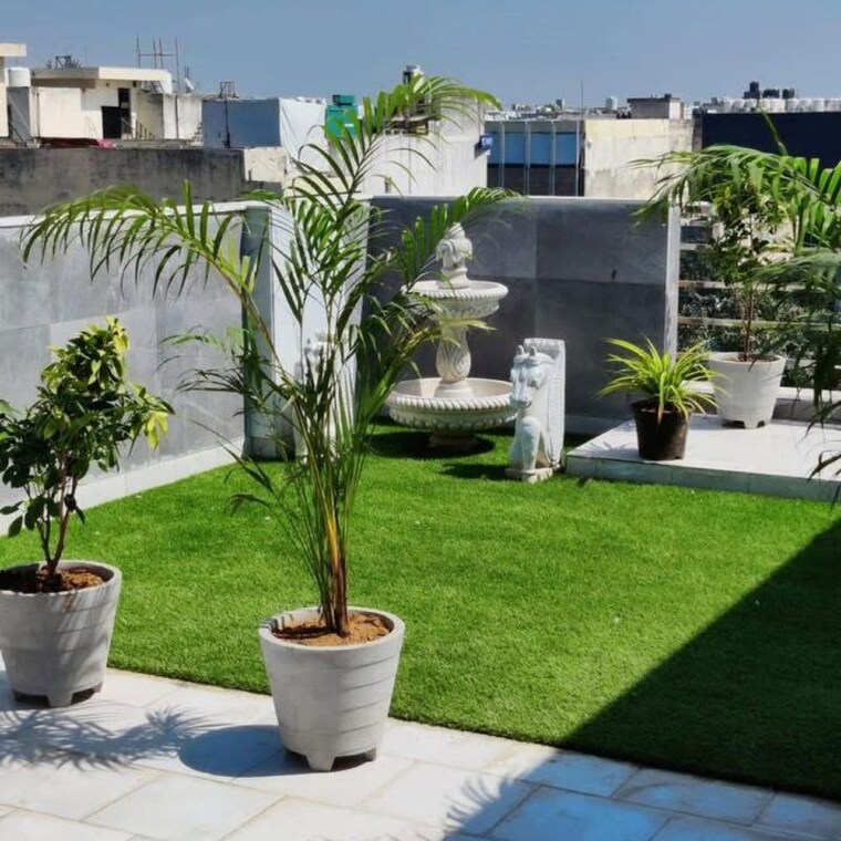 Garden, chattarpur 3 Bedroom 1125 Sq.Ft. Builder Floor In Chattarpur Delhi 9986097