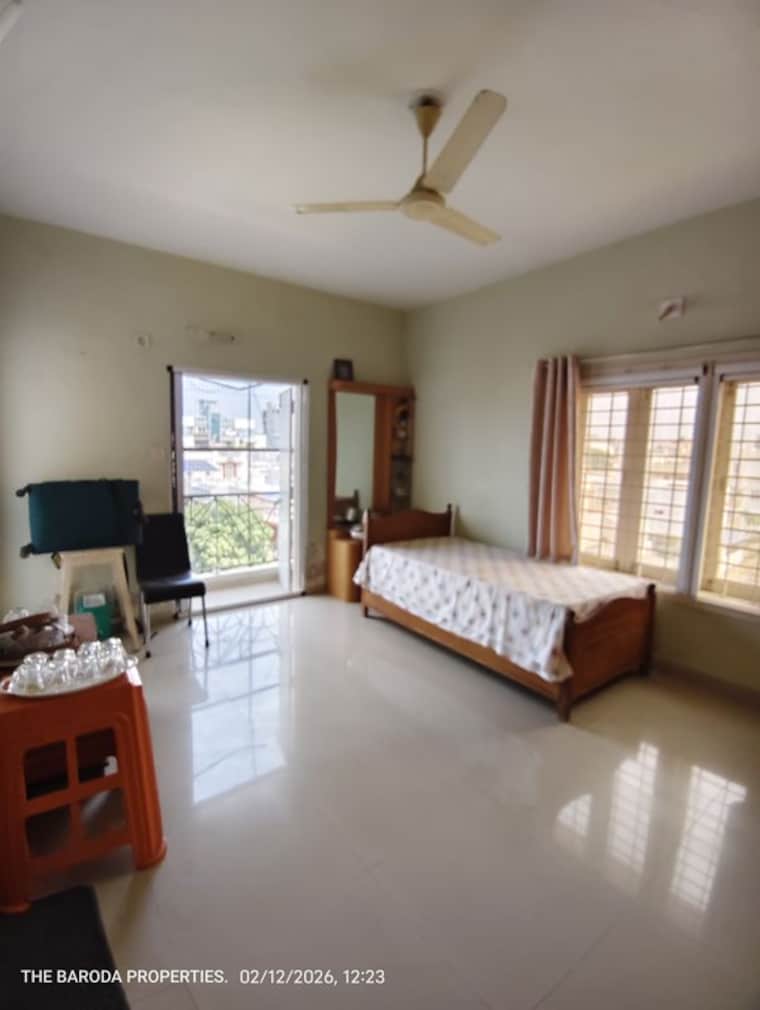Living Room, diwalipura 3 Bedroom 2500 Sq.Ft. Apartment In Diwalipura Vadodara 9986104
