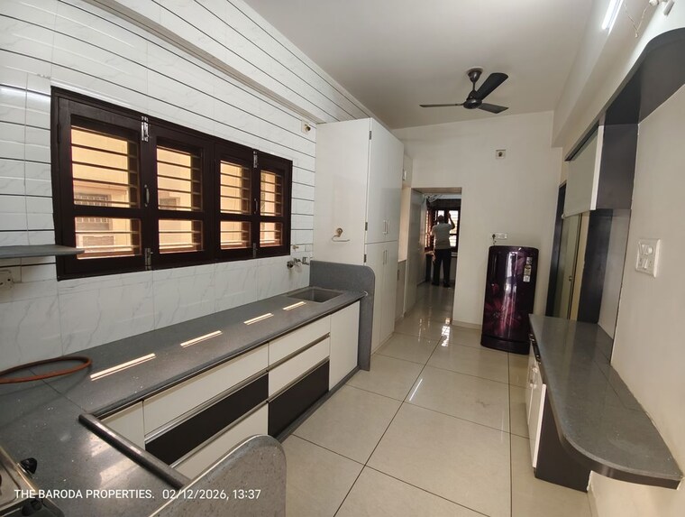 Kitchen, race course 2 Bedroom 1500 Sq.Ft. Apartment In Race Course Vadodara 9986119