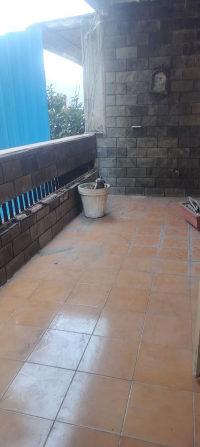 Balcony, janakpuri 2.5 Bedroom 1700 Sq.Ft. Builder Floor In Janakpuri Delhi 9986120