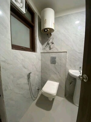 Bathroom in 3 BHK Apartment at Palm Residency Chhatarpur, Chattarpur – for Rent