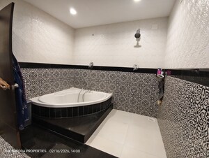 Team Area in 3 BHK Apartment at Sevasi – for Sale