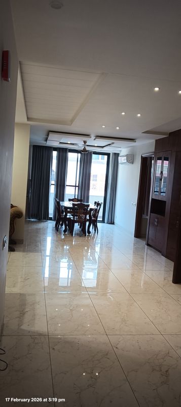 3 BHK + Pooja Room Builder Floor For Rent in Sector 4