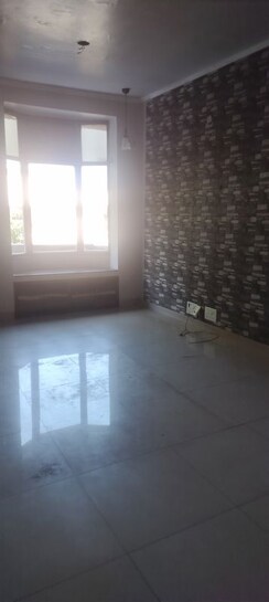 2.5 BHK + Extra Room Builder Floor For Rent in Janakpuri