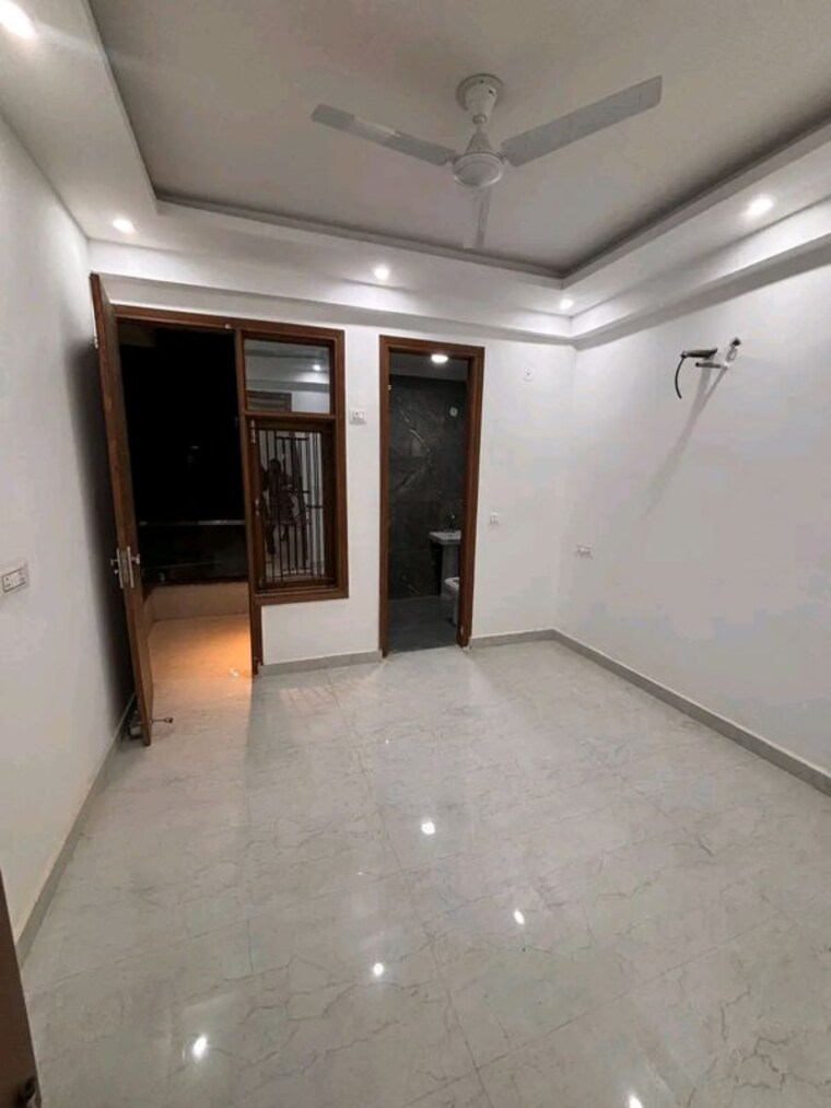 Room, palm-residency-chhatarpur 2 Bedroom 950 Sq.Ft. Apartment In Chattarpur Delhi 9986146