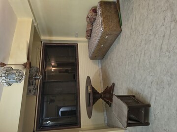 Furnished Amenities in 2 BHK Apartment at Kurla East – for Rent