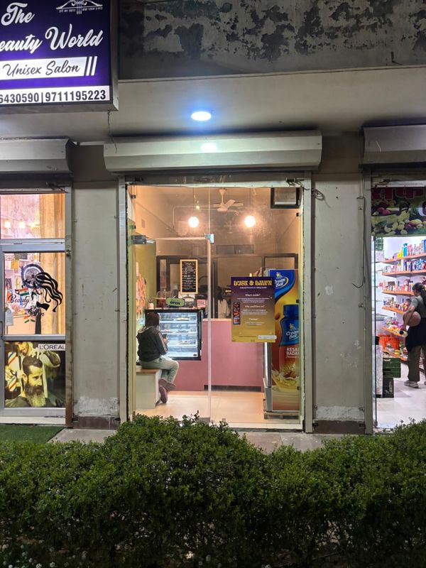 Retail Shop For Sale in Conscient Heritage Max