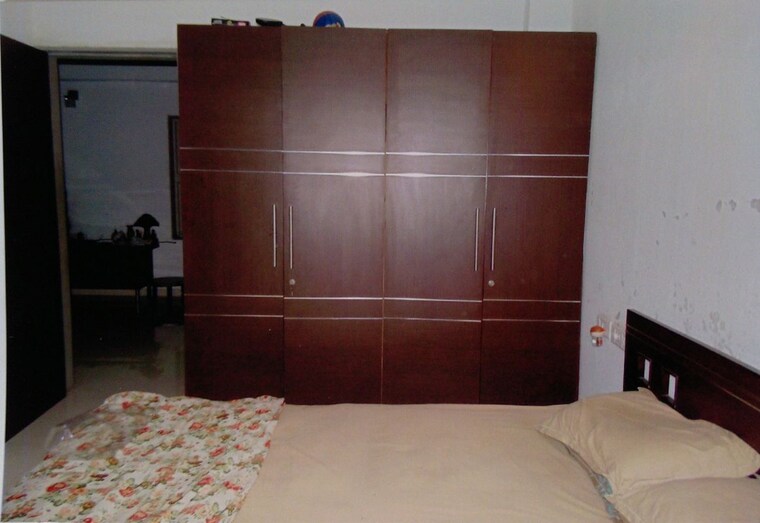 Bathroom, shree-sadan-vasna 2 Bedroom 660 Sq.Ft. Apartment In Vasna Ahmedabad 9986181