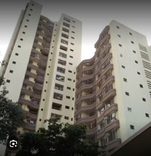 1 BHK Apartment For Rent in Rustomjee Riviera, Malad West