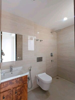 Bathroom in 3 BHK Builder Floor at Palm Residency Chhatarpur, Chattarpur – for Rent