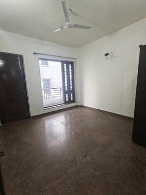 2 BHK Builder Floor For Rent in Sector 46