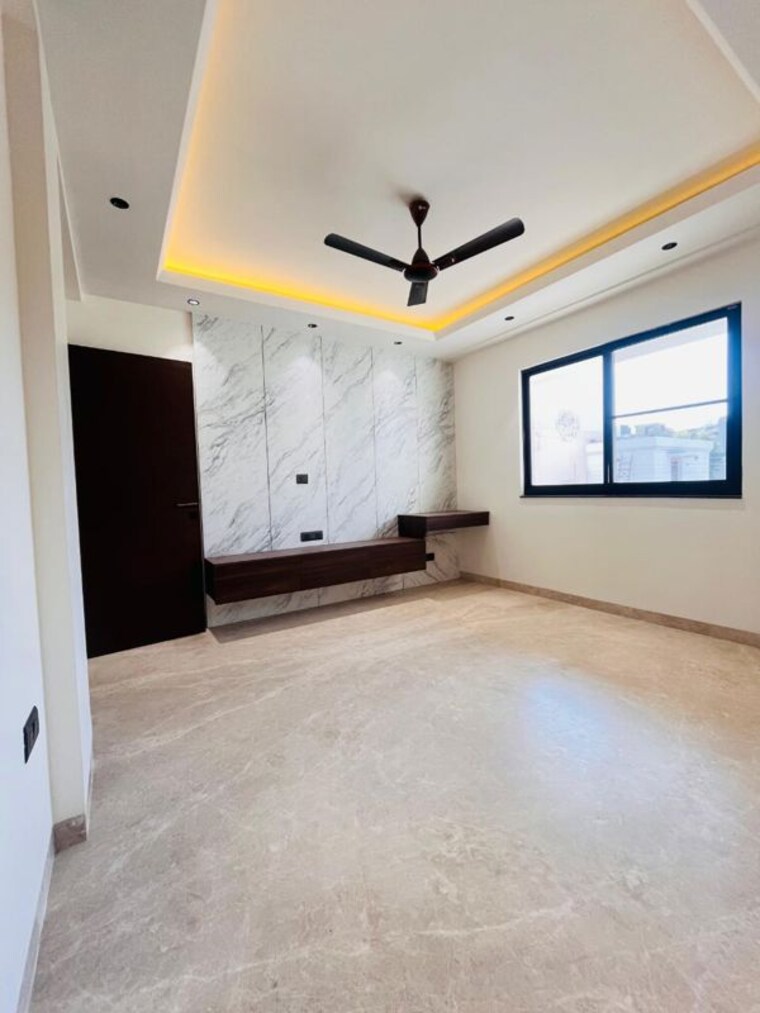 Room, signature-global-golf-greens 2.5 Bedroom 638 Sq.Ft. Apartment In Sector 79 Gurgaon 9986234