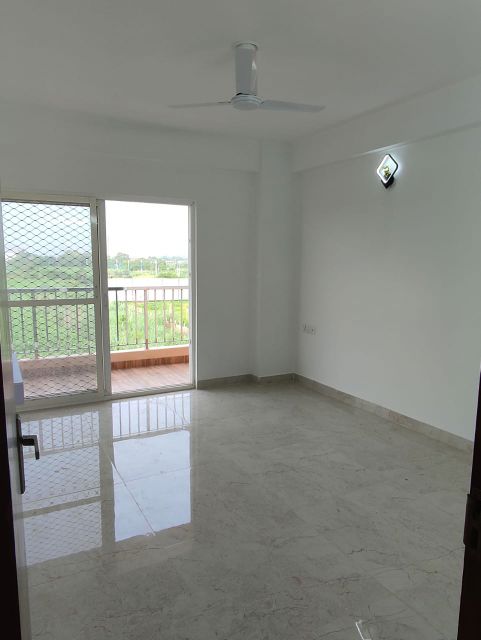 2 BHK Apartment For Rent in JKG Palm Resort