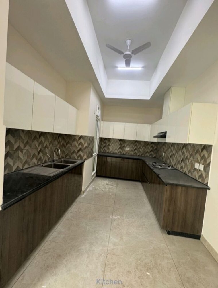 Kitchen, uchdpl-veridia-oakwood-enclave 4 Bedroom 2385 Sq.Ft. Apartment In Wave City Ghaziabad 9986251