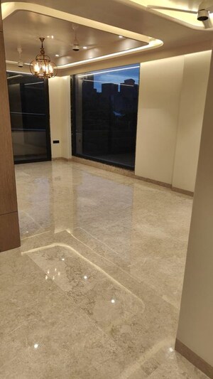 Room in 2.5 BHK Builder Floor at M3M Antalya Hills, Sector 79 – for Sale