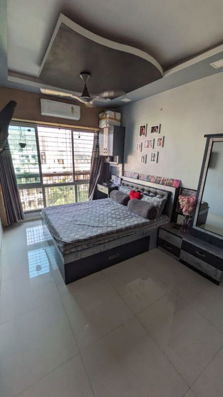 Bedroom, ghatkopar east 1 Bedroom 502 Sq.Ft. Apartment In Ghatkopar East Mumbai 9986272