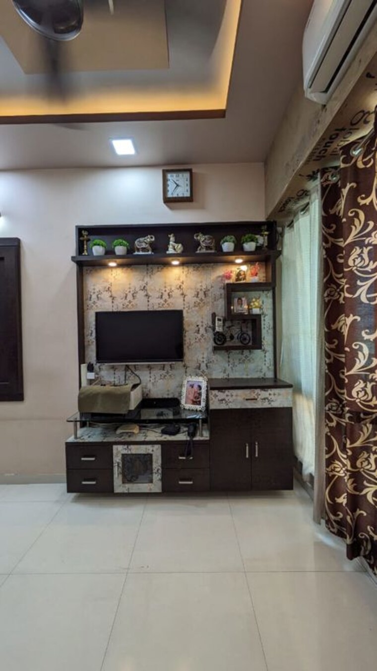 Living Room, ghatkopar east 1 Bedroom 502 Sq.Ft. Apartment In Ghatkopar East Mumbai 9986272