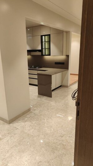 Room in 2.5 BHK Builder Floor at M3M Antalya Hills, Sector 79 – for Sale