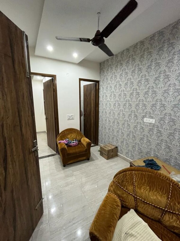 Living Room, pir machalla 3 Bedroom 1250 Sq.Ft. Builder Floor In Pir Machalla Zirakpur 9986279