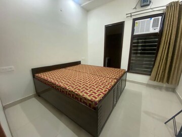 Bedroom in 3 BHK Builder Floor at Pir Machalla – for Rent