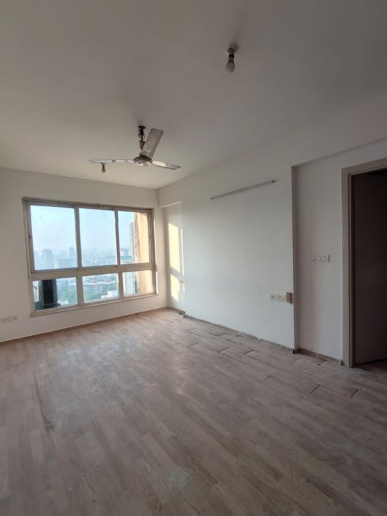 Room, hiranandani-tribeca 5 Bedroom 2680 Sq.Ft. Apartment In Ghodbunder Road Thane 9986297