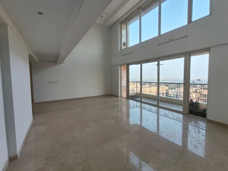 Room, hiranandani-tribeca 5 Bedroom 2680 Sq.Ft. Apartment In Ghodbunder Road Thane 9986297