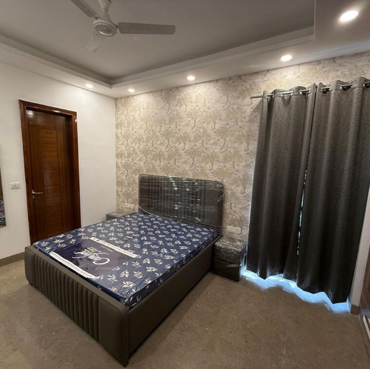 Bedroom, malviya nagar 3 Bedroom 1800 Sq.Ft. Builder Floor In Malviya Nagar Delhi 9986298