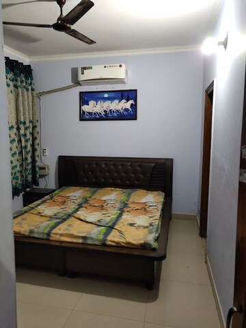Bedroom in 2 BHK Apartment at Penta Homes, Vip Road – for Rent
