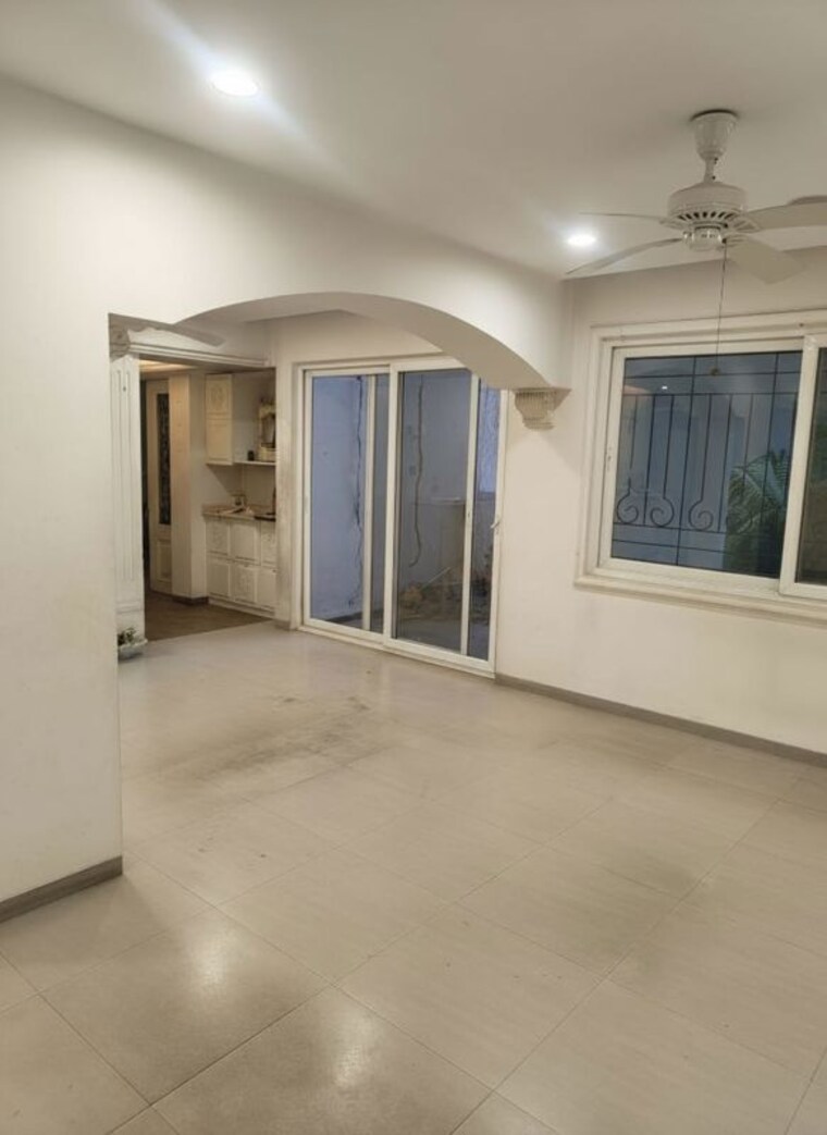 Room, kumar-padmalaya 2 Bedroom 950 Sq.Ft. Apartment In Aundh Pune 9986324