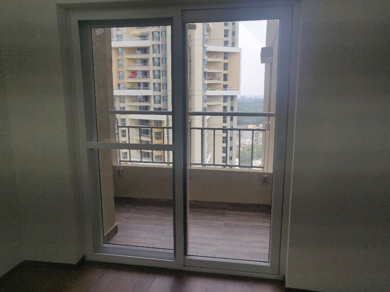 Room, brigade-exotica 3 Bedroom 2640 Sq.Ft. Apartment In Old Madras Road Bangalore 9986309
