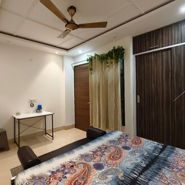 Bedroom in 2 BHK Builder Floor at Malviya Nagar – for Rent