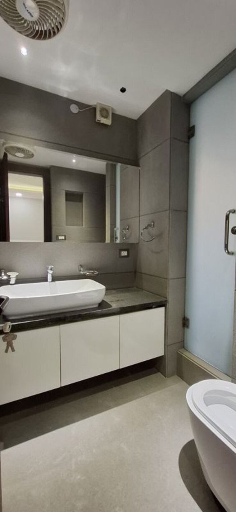 Kitchen, nehru enclave 3 Bedroom 1800 Sq.Ft. Builder Floor In Nehru Enclave Delhi 9986369