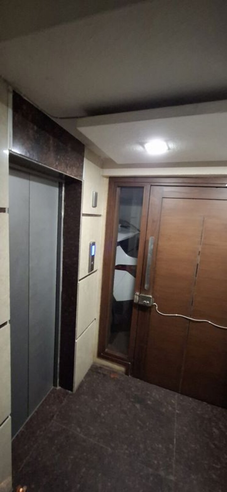 undefined, nehru enclave 3 Bedroom 1800 Sq.Ft. Builder Floor In Nehru Enclave Delhi 9986369