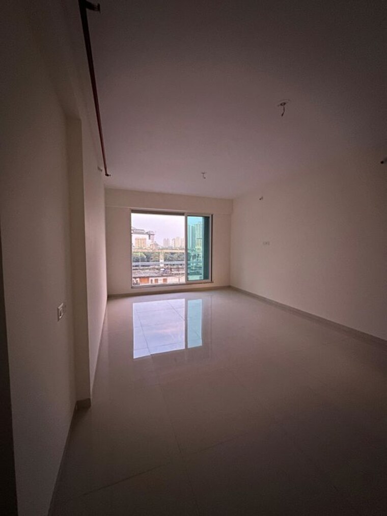 Room, pokhran road no two 3 Bedroom 900 Sq.Ft. Builder Floor In Pokhran Road No Two Thane 9694872