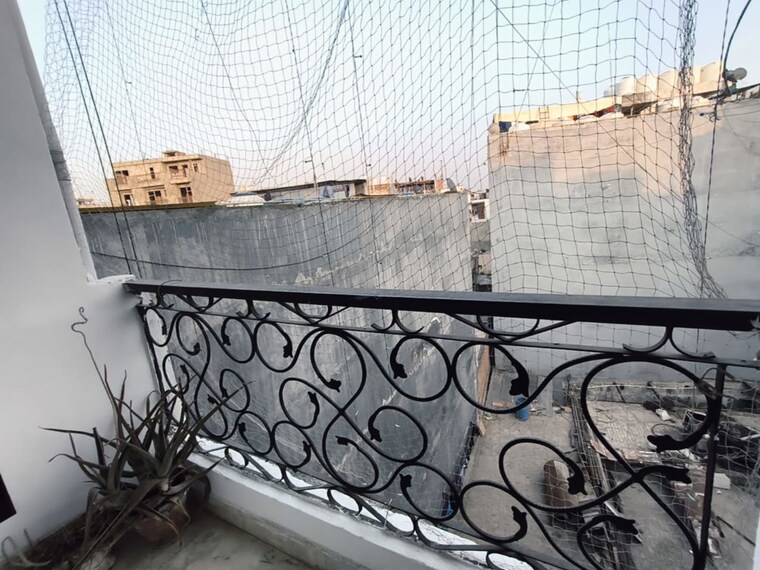 Balcony, saket 1 Bedroom 480 Sq.Ft. Builder Floor In Saket Delhi 9986394
