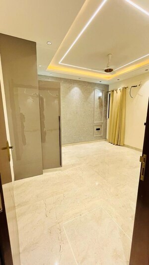 Bedroom in 4 BHK Builder Floor at Ansal API Esencia, Sector 67 – for Sale