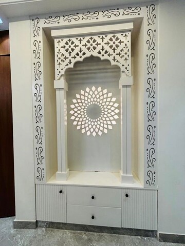 Bathroom in 3 BHK Builder Floor at BPTP Green Oaks, Sector 70a – for Sale